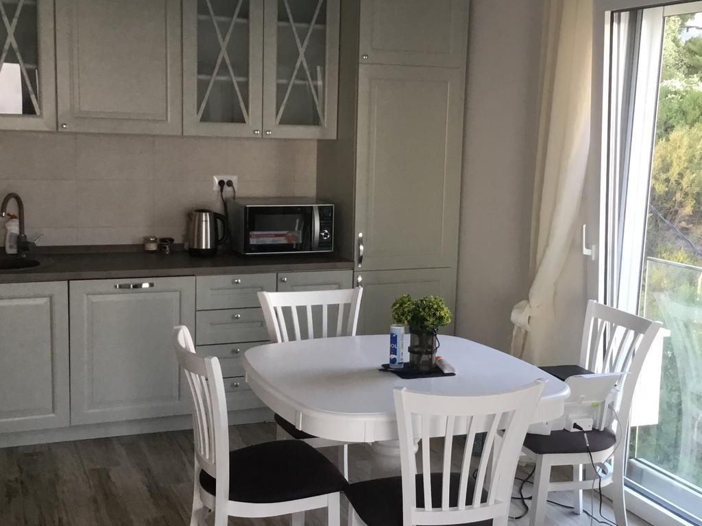 Yourhome Beach First Line Dobra Voda Buitenkant foto