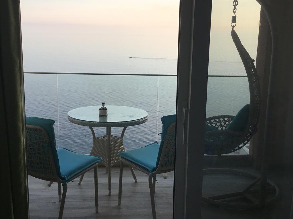 Yourhome Beach First Line Dobra Voda Buitenkant foto