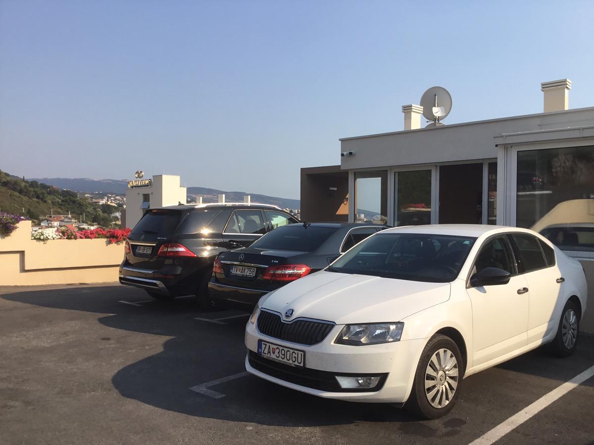 Yourhome Beach First Line Dobra Voda Buitenkant foto